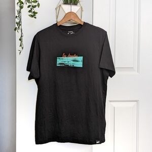 𝅺PULL&BEAR Unisex Los Angeles Graphic T-shirt Size Medium